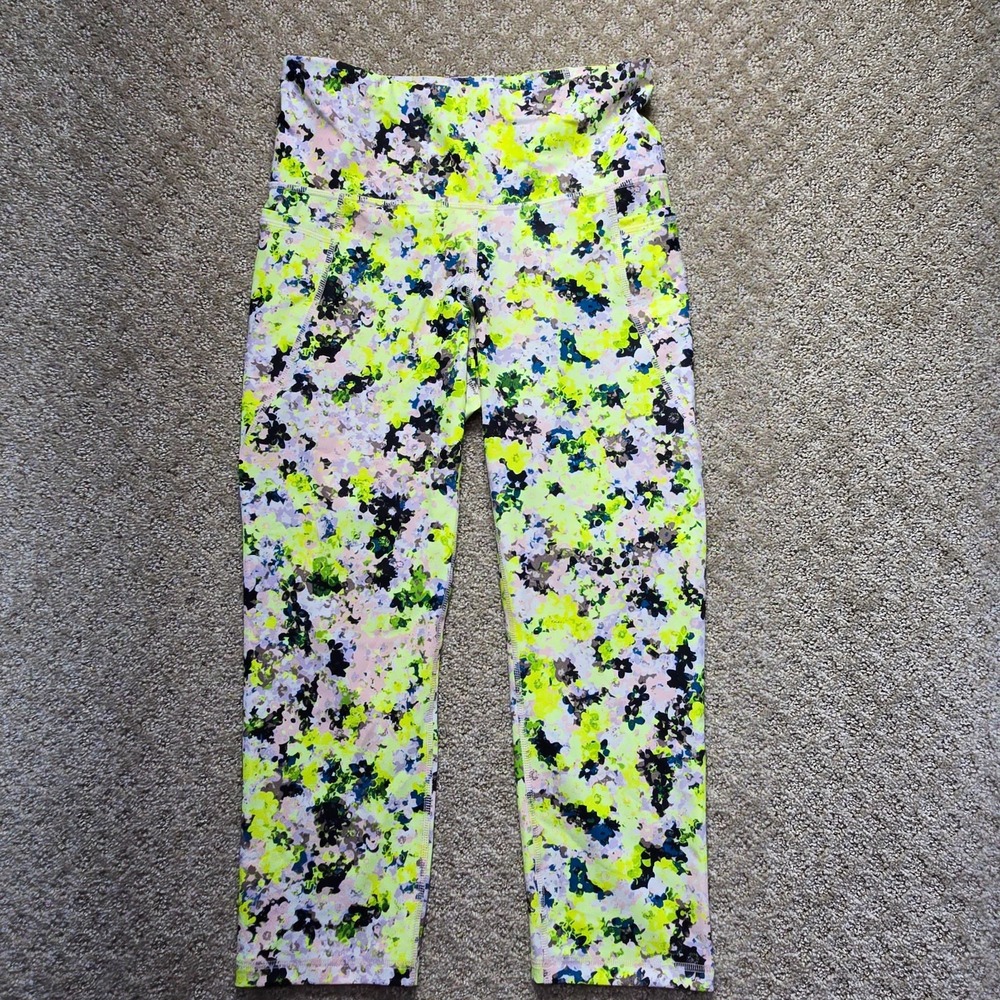 Old Navy Women's M Powersoft High Rise Leggings Floral lime green Active New